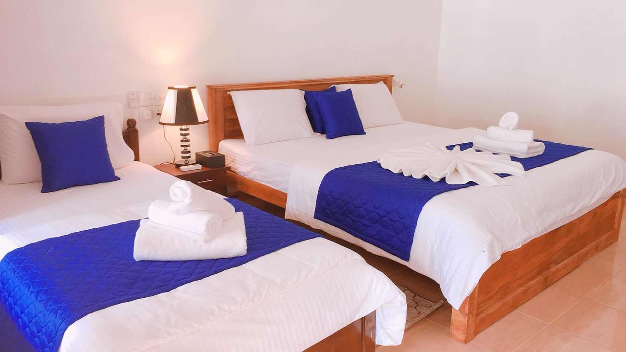 Blue Whale Holiday Hotelミリッサ エクステリア 写真